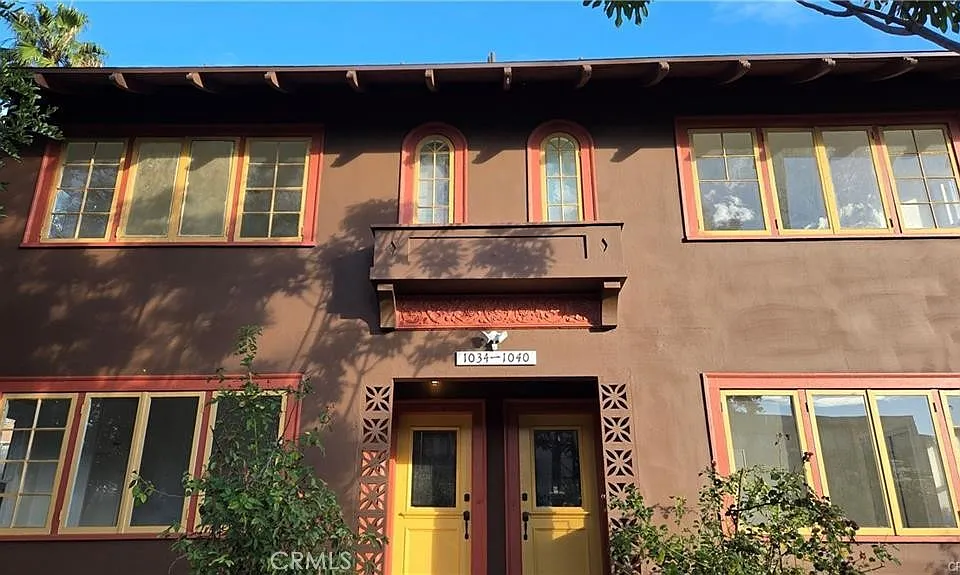 1036 Beacon Ave #1036