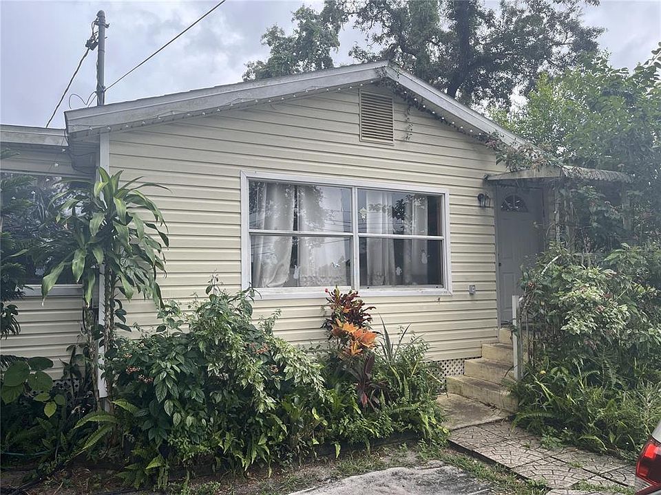 1st image of 1127 Auburn St