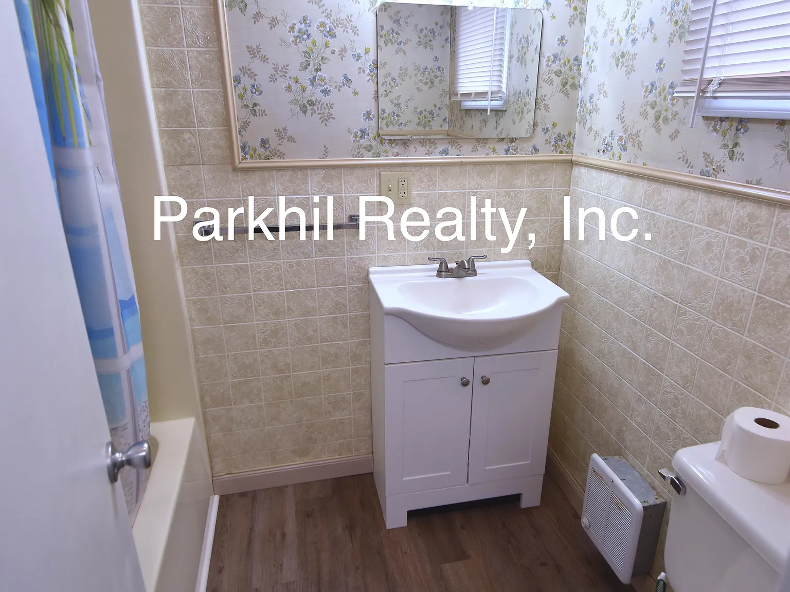 3 bed, 1280 sqft, $1,775 — Photo 4