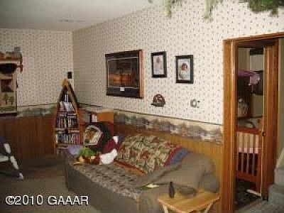 2nd image of 21513 255th Ave