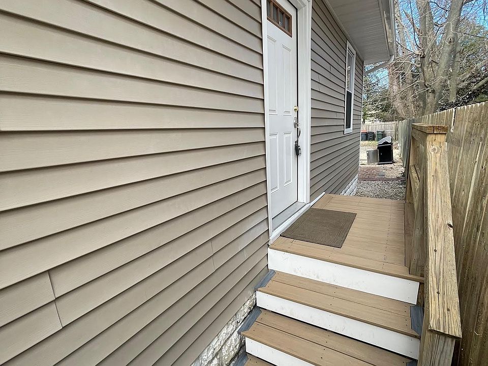 1st image of 26 E Lee Ave #B