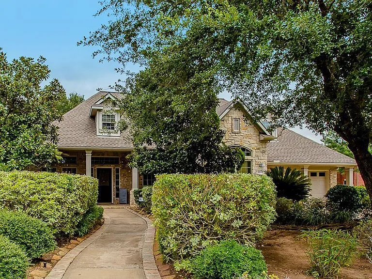 3818 S Barnett Way — Photo 1