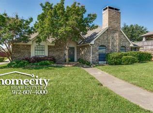 1712 Sutters Mill Dr, Carrollton, TX 75007