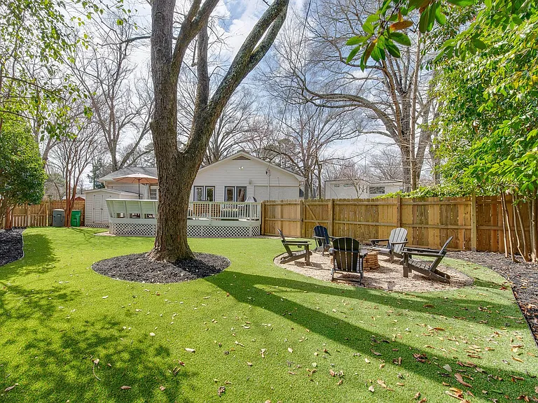 3221 Sunset Dr — Photo 53