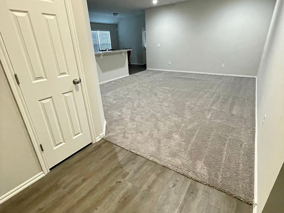 1st image of 9524 NW 117th Ct