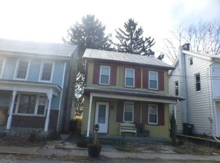 2604 E King St, Lebanon, PA 17042