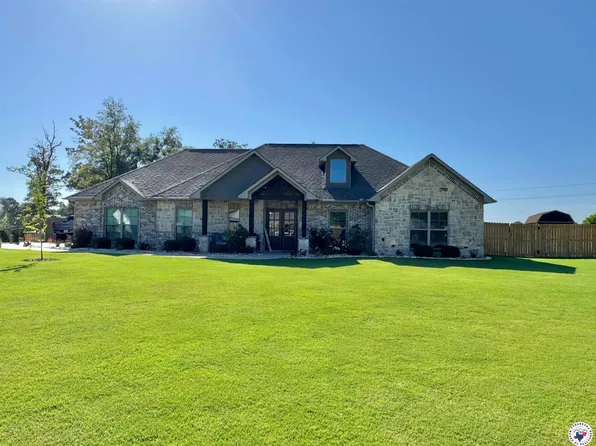 70 Chester Field Cir, Texarkana, TX 75503