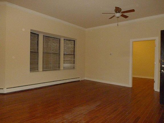 5th image of 5715 N Kenmore Ave #5713-1D