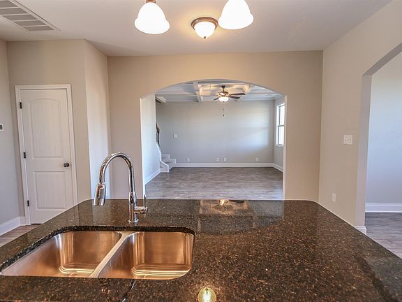 4th image of 427 W Creek Farms Lot 427