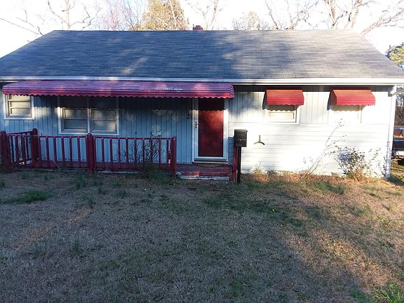 3rd image of 1346 Taylor Dr