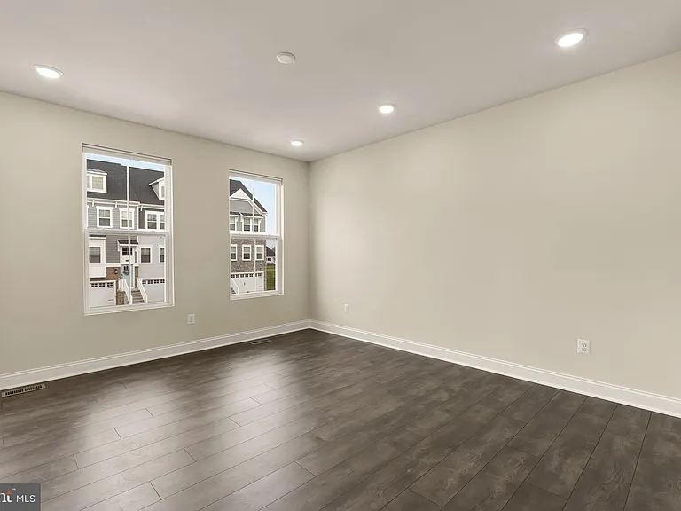 35193 Wright Way — Photo 8