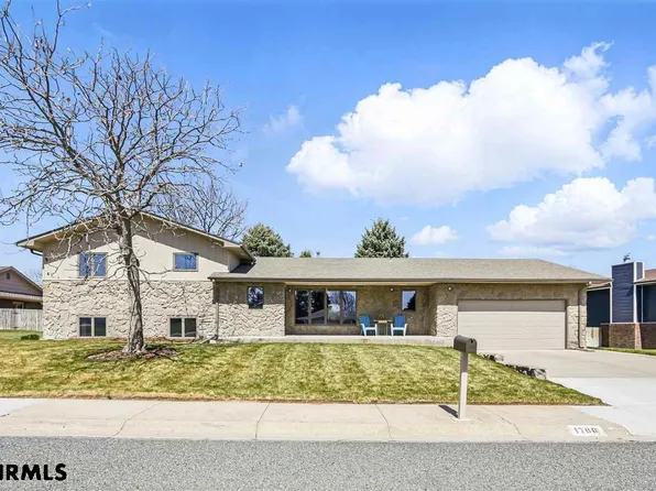 1700 Virginia Ave, Gering, NE 69341