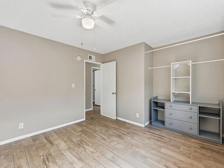 2825 College Blvd #2825 — Photo 16