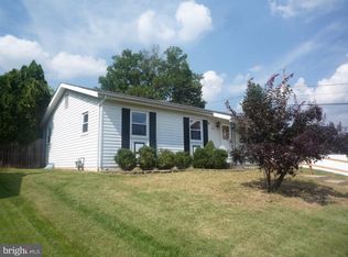 1715 Meade St, Reading, PA 19607
