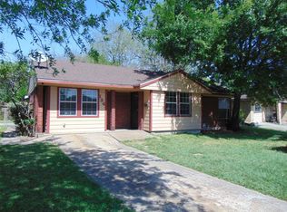 134 W Rocky Creek Rd, Houston, TX 77076