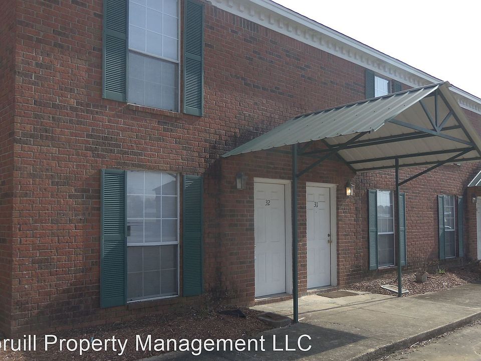 1st image of 150 Yellow Jacket Dr APT 31