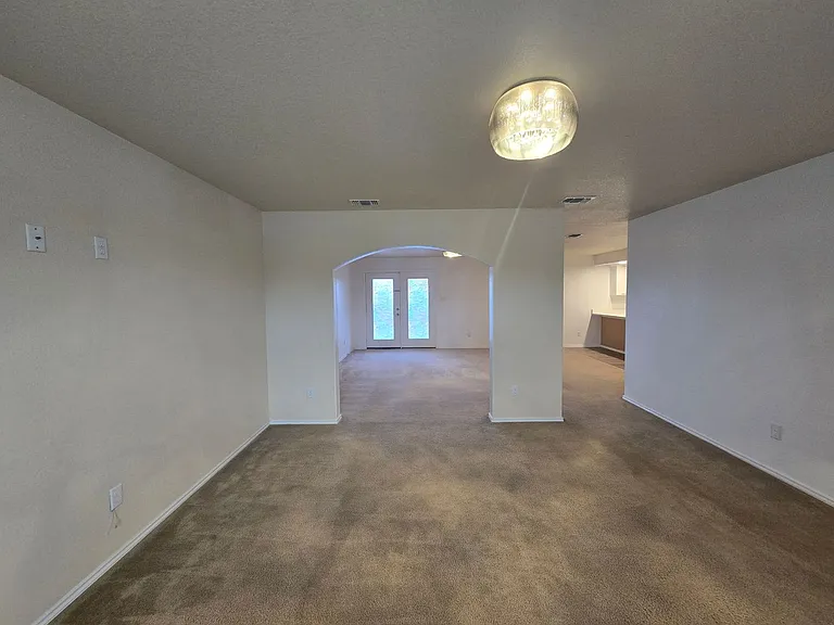 5108 Screaming Eagle Cir — Photo 10