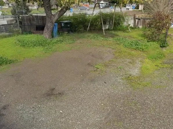 332 Lewis St, Gilroy, CA 95020