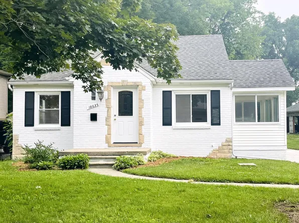 18635 Eastwood Dr, Harper Woods, MI 48225