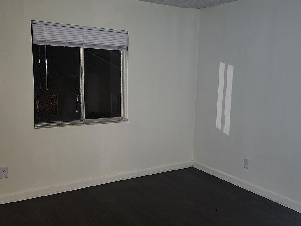 1st image of 5207 Via Hacienda Cir APT 201