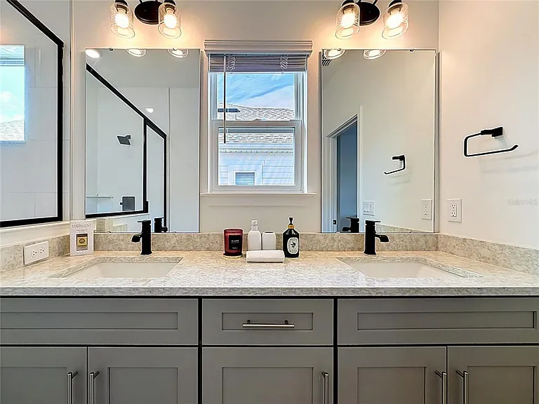 13568 Autumn Harvest Ave — Photo 28