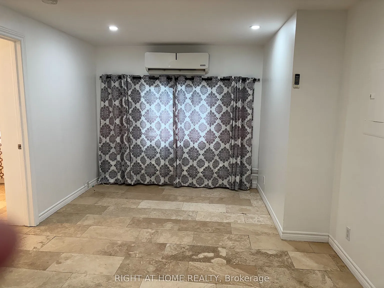 1 bed, $1,600 — Photo 2