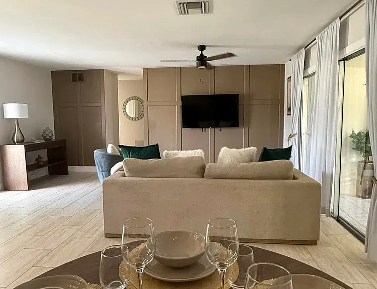5210 York Ct — Photo 14