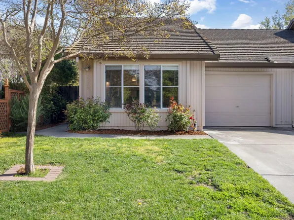 2726 Montefrio Ln, Davis, CA 95618