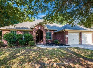 12423 Lovie Ln, Conroe, TX 77302