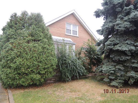 3rd image of 8601 S Damen Ave