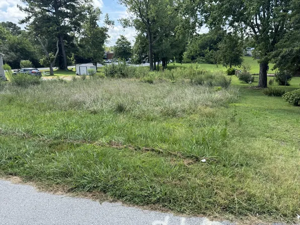 0 W Spring St, Smithville, TN 37166