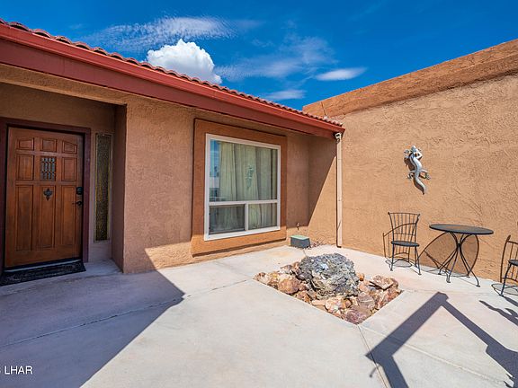 5th image of 142 Cypress Ln