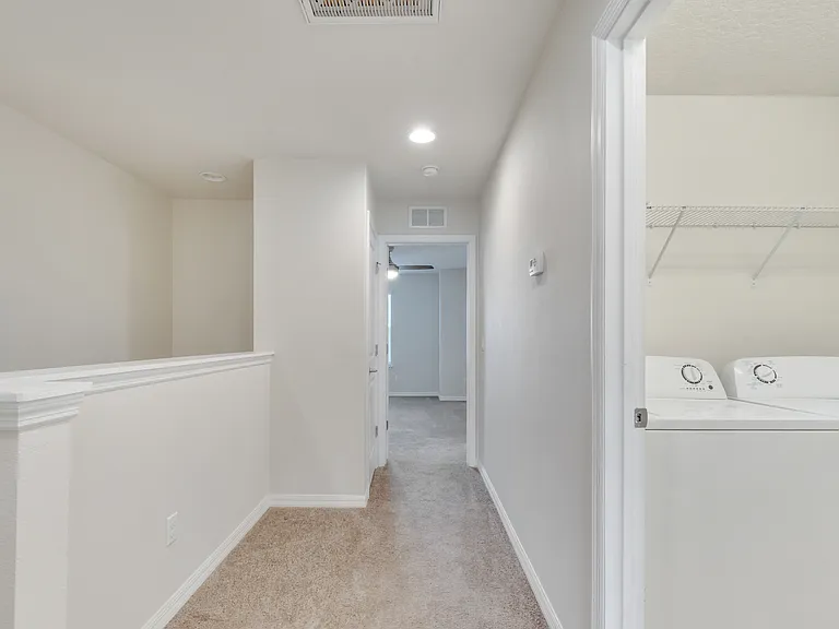 5118 Caspian St — Photo 17