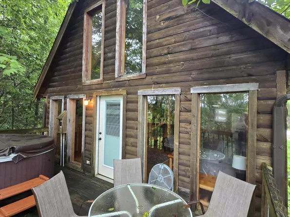 569 Paradise Dr, Rogers, KY 41365