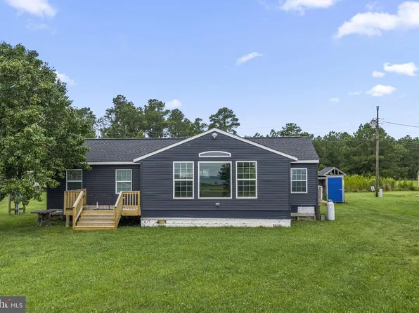 72 Moschetti Ln, Lottsburg, VA 22511
