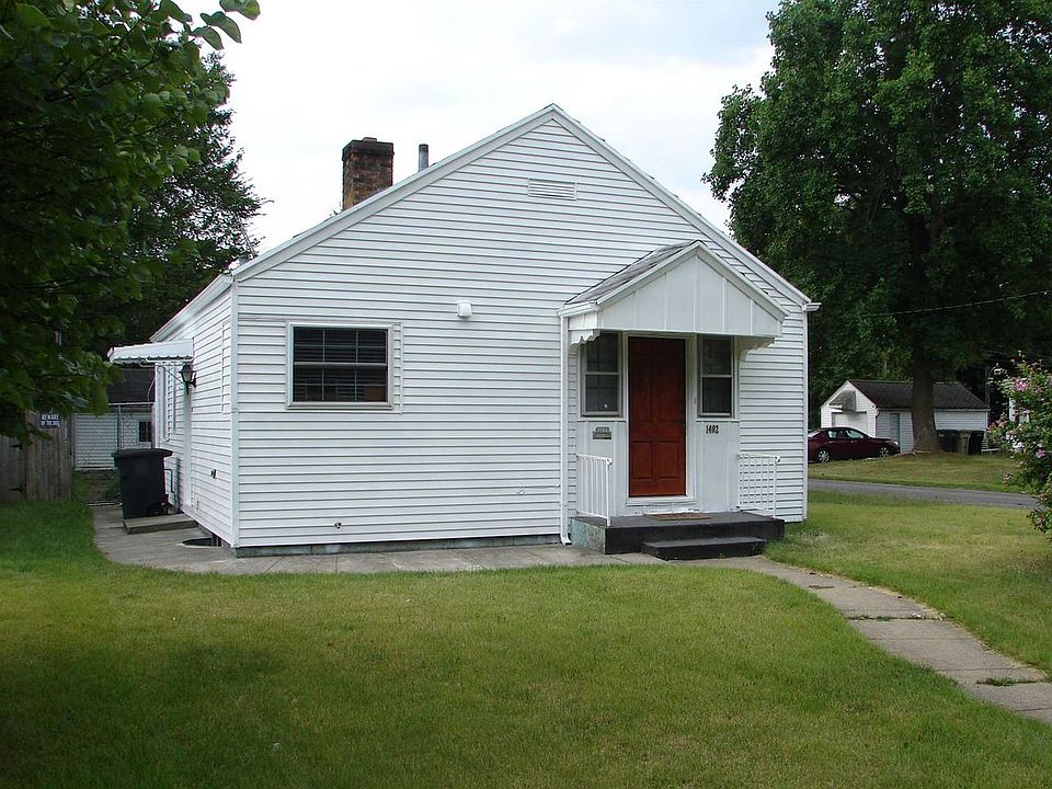 1st image of 1402 Sorin St