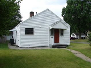 1402 Sorin St, South Bend, IN 46617
