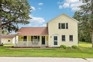 N64W20755 Mill Rd-S2506-001