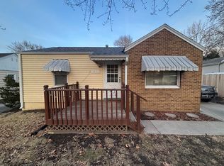 3921 Bowdoin St, Des Moines, IA 50313