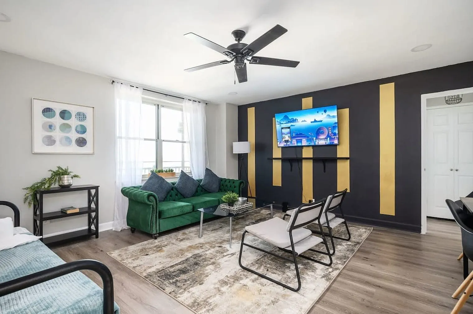 1 bed, 1.0 bath, 495 sqft, $2,729 — Photo 1