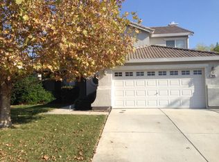 9895 Sorrentino Dr, Elk Grove, CA 95757