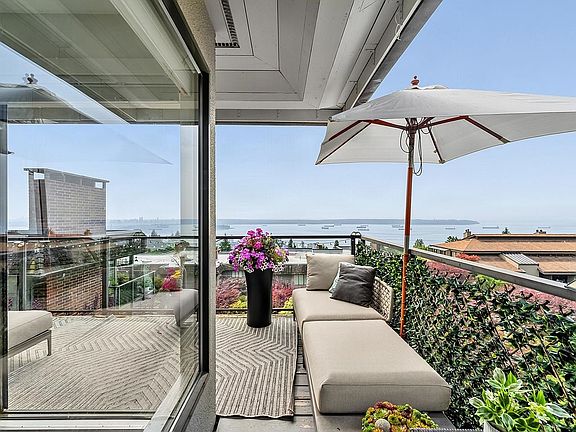 5th image of 2216 Folkestone Way #31