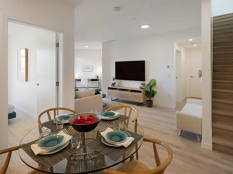 7771 Alderbridge Way — Photo 43