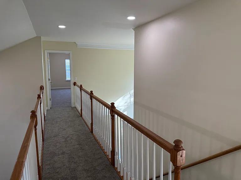 10822 Chamberlain Hall Ct — Photo 32