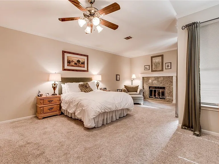 7414 Whistlestop Dr — Photo 20