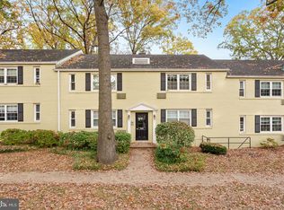 203 N Trenton St APT 4, Arlington, VA 22203