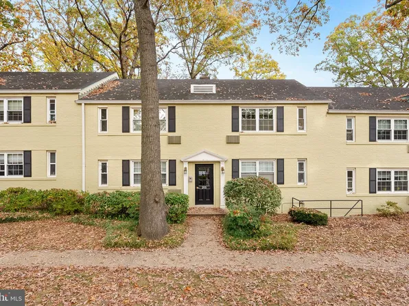 203 N Trenton St APT 4, Arlington, VA 22203
