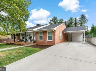 203 N Rosemont Ave, Martinsburg, WV 25401