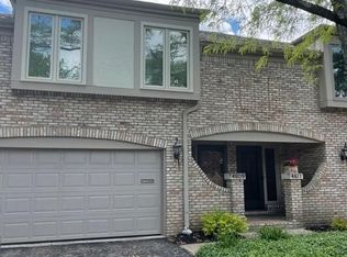 4609 Sandringham Dr, Columbus, OH 43220
