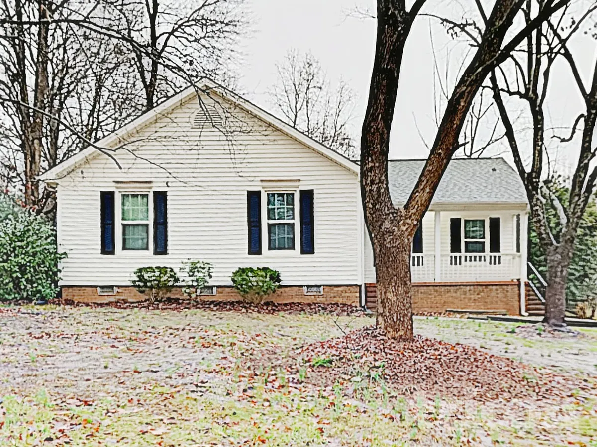 Building Photo - 9223 Shackleford Ter